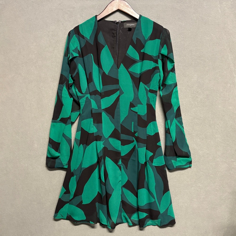 BANANA REPUBLIC Georgette Mini Dress Green Print Size 2